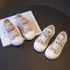 子供のスニーカーキャンバスカジュアル幼児靴