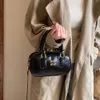 Stores Export Designer Shoulder Bags New Fashion Versatile Horizontal Handbag Bowling Ball Bag Womens Pillow One Shoulder Crossbody Bags