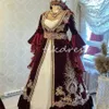 Fantasy Bourgogne Celtic Wedding Dress 2024 Medieval Long Sleeve Turkiet Arabiska kaftan marockanska brudklänningar Beaded Lace Luxe Dubai Gothic Bride Dress Robe de Mariee