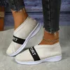 Casual Schuhe Weiche Sohle Gestrickte Turnschuhe Für Frauen 2024 Herbst Atmungsaktives Mesh Walking Frau Plus Größe 43 Flache Heels müßiggänger