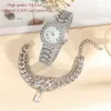 Kvinnors 3-delade set med fashionabla personliga stålband Diamond inlagd liten fyrkantig klocka och ins stilarmband