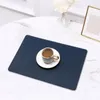 Placemats Oprolbare placemats Oliebestendige dubbelzijdige placemat voor thuis Gemakkelijk schoon te maken Warmte-isolatiemat Waterdicht Effen Kleur Eetkamer