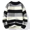 Herrtröjor Crewneck tröja Autumn and Winter Fashion Märke randig bottenskjorta Löst stiliga pojkar stickade män släpp leveranskläder dhl6n