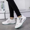 Casual Shoes Wzorowe Vulcanize 2024 Spring Fashion Fashable Siatki Kobiety Treakers Lace Up Light Tenis feminino