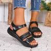 Sandali Estate donna scarpe da spiaggia open toe calzature sandali da trekking cuciture morbide comode piatte H240328R69J