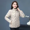 2022 Nouveau Automne Hiver Veste Femme Parka Manteau Brillant Down Cott Vestes Court Chaud Cott Rembourré Parka Femme Casual Outwear H1y3 #