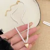 Pendanthalsband Elegant vit imitation Pearl Bead Necklace For Women Crystal Golden Heart Sweet Wedding Party Jewelry Collier Femme