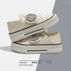 Casual Shoes Original Fashion Canvas Hook and Loop Small White Retro Online Celebrity Platform for Girls.