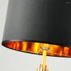 テーブルランプノルディックペイントゴールドベッドルームスタディルームデスクライトを意味するリビングデザイナーエルデコレーション照明