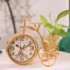 Horloges de table Horloge de décoration artistique en fer pour porche chambre à coucher silencieuse chevet créatif petit bureau
