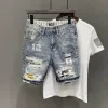 Pantaloncini di jeans maschili Grafica con testo Mezza Lg Pantaloni jeans corti da uomo Multi colore Strappato Lunghezza al ginocchio Spanx Vintage Baggy Y2k Cut j7yv #