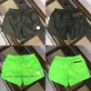 Designer Mens S Shorts 12 Färger Korta män och kvinnor Sommar snabbtorkande vattentäta avslappnade fempunktsbyxor Storlek S --- 3XL 739