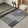 Tapis de salle de bain doux tapis de salle de bain super absorbant diatomés de terre de terre de terre de sol tapis de douche non glip