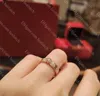 Designer de luxo anel de diamante clássico feminino anel de noivado de casamento de alta qualidade 925 jóias de prata anéis amantes presente de aniversário com caixa