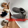 2024 Yeni Moda Tasarımcısı Kadın Kış Ultra Mini Boot Avustralya Botları Tasarımcı Erkekler için Gerçek Deri Platform Sıcak ayak bileği kürk patik Lüks Ayakkabı Büyük Boy