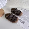 Сандалии, однотонная детская пляжная обувь, детские сандалии, новые летние детские кожаные хлорированные детские первые шаги, детская женская обувь Q240328
