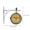 壁の時計めにしの時計ダブルフェイスヴィンテージの装飾家の錬鉄製の装飾