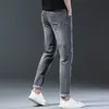 2024 Новые джинсовые джинсы Slim Fi Brand Stretch Fi Весна Лето Серый Черный Бренд Классические брюки для мужчин Z4Px #