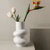 Vases Nordic Ins Light Luxury Donuts White Ceramic Vase Simple Flower Arrangement Ornament Art Handicrafts Home Decoration