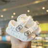 Sandaler Girls Summer Sandals Princess Elegant Double Hook Design Fashion Shoes Baby Soft and Beautiful Beach Sandals Q240328