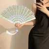 Dekorativa figurer Summer Folding Fan Elegant kinesisk stil med Tassel för evenemang Dansföreställningar Handhållen PO PROP