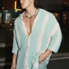 Camicie casual da uomo Moda Contratto Colore Manica corta Bottone Risvolto Top Uomo Abbigliamento Cardigan da spiaggia allentato 2024 Estate Uomo lavorato a maglia