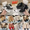 2024 NOUVELLE CHANSE CHAPEUR DES CHAPEURES CHAPEURS TWEED Cuir Bow Ballet Flats Dance chaussure Fashion Femmes Tapondeaux baskets Made Cap Toe Boat Shoe Ladyfisherman