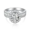 Clusterringen Franse S925 Sterling zilveren ring voor waardige en elegante dames ovale imitatie saffier