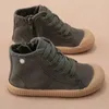 Canvas baby barn skor som kör svart grå färg spädbarn pojkar flickor småbarn sneakers barn skor fotskydd casual skor y14q#