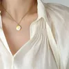 Hängen Amaiyllis 18K Gold Light Luxury Inlaid Emamel Round Moon Necklace Pendant Simple Niche Clavicle Chain SMEEXKE
