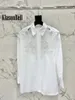 女性のブラウス3.3 Klassonbell 2024クラシックレースホローアウトフラワー刺繍シングル胸長い白いシャツの女性服