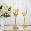 Vinglas 1-2st bröllop rostande flöjter Set Drink Goblet Cup Crystal Champagne Metal Base With Stones Hollow-Out Decor