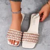 Tofflor lägenheter pärlstav bling kvinnor strandskor sommar mode sandaler 2024 varumärke flip flops casual klänning zapatos mujer glider