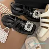 2024 Casual Sandles와 Buckl Crystal Daily Outwear Beach Shoes