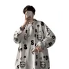 작은 악마 인쇄 긴 슬리브 셔츠 남자 디자인 감각 상단 느슨한 한국 청소년 셔츠 코트