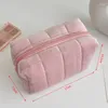 Bolsas de almacenamiento 2024 Mujeres Cosmética Bolsa de felpa suave Maquillaje esponjoso Lavado de viaje Bolso Lady Regalo