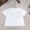 Été nouveau coton cool et à la mode deux pièces ensemble pour garçons et filles moyen et grand bébé t-shirt à manches courtes et ensemble short à la mode