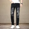 Jeans neri da uomo strappati Hip Hop stretch slim fit stampa patchwork pantaloni denim streetwear sfilacciati jeans da moto e motociclista 61MA #