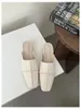 Chinelos Moda Square Toe Flat Mulheres Casual Slip On Mule Outsides Slides Elegantes Senhoras Plissadas Sapatos Sandália Flip