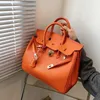 Een Birknns klassieke tas dames tas cowhide sensation western stijl 2024 nieuwe trendy Koreaanse editie veelzijdige één schouder crossbody mode handheld