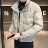 2023 Nouveau automne hiver hommes veste rembourrée homme haute qualité paillettes rayé coupe-vent et chaud court noir parkas manteau 97Kc #