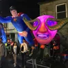 Gratis frakt Anpassad jätteuppblåsbar clown med fläkt för musikfest eller evenemangsdekoration