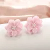Boucles d'oreilles polyvalentes fleur imitation perle décor résine matériel bijoux de mode cadeaux pour maman femme petite amie livraison directe Otzvt