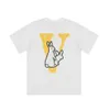 Heren T Shirts Polo Vlonely x Fr2 Co Branded Cartoon Rabbit Print Tee Summer Loose Street Fashionmerk Korte mouw T-shirt Pure katoen