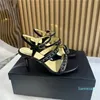 2024 Décolleté da donna Sandali con tacco alto famosa catena di metallo Designer di pelle Moda slingback Tacco a forma di gattino Scarpe singole Taglia grande