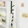 Hangers Eenvoudige deurhanger Kledinggat Terug Opbergrek Creatieve haak over de plank