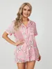 Startseite Bekleidung Damen-Pyjama-Set aus Satin mit Cartoon-Schleife, kurzärmlig, gekerbtes Revers, Oberteil mit elastischen Taillen-Shorts, Loungewear-Nachtwäsche, Zwei