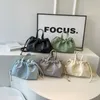 DrawString Soft Pu Bag for Women Fashionable veck Nisch Designer Womens Bag New Trend Light Luxury High-End Leisure Bag