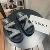 Casual Shoes inomhus platt botten tofflor för kvinnors tjocka raka linje