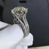 Кольца Пасьянс 12Ct Муассанит Бриллиантовое Кольцо 100% Настоящее Стерлингового Серебра 925 пробы Вечеринка Группа Для Женщин Мужчин Обручальные Ювелирные Изделия Прямая Доставка Dh7No